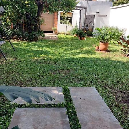 Casa De Mia Lägenhet Asuncion Exteriör bild
